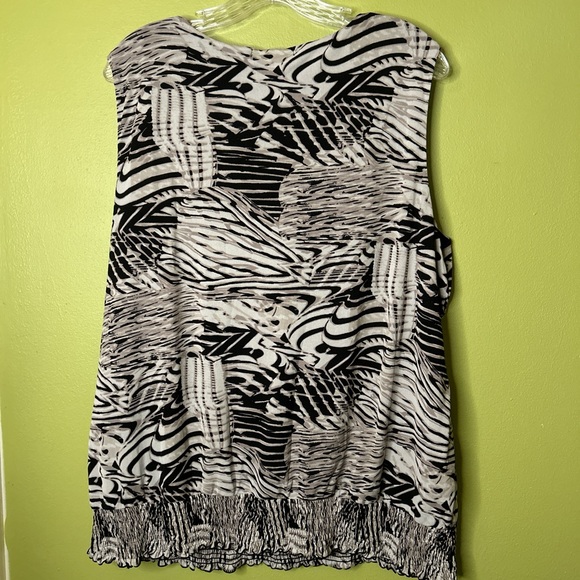 Style & Co. Black and White Ruffled Blouse - Picture 3 of 5